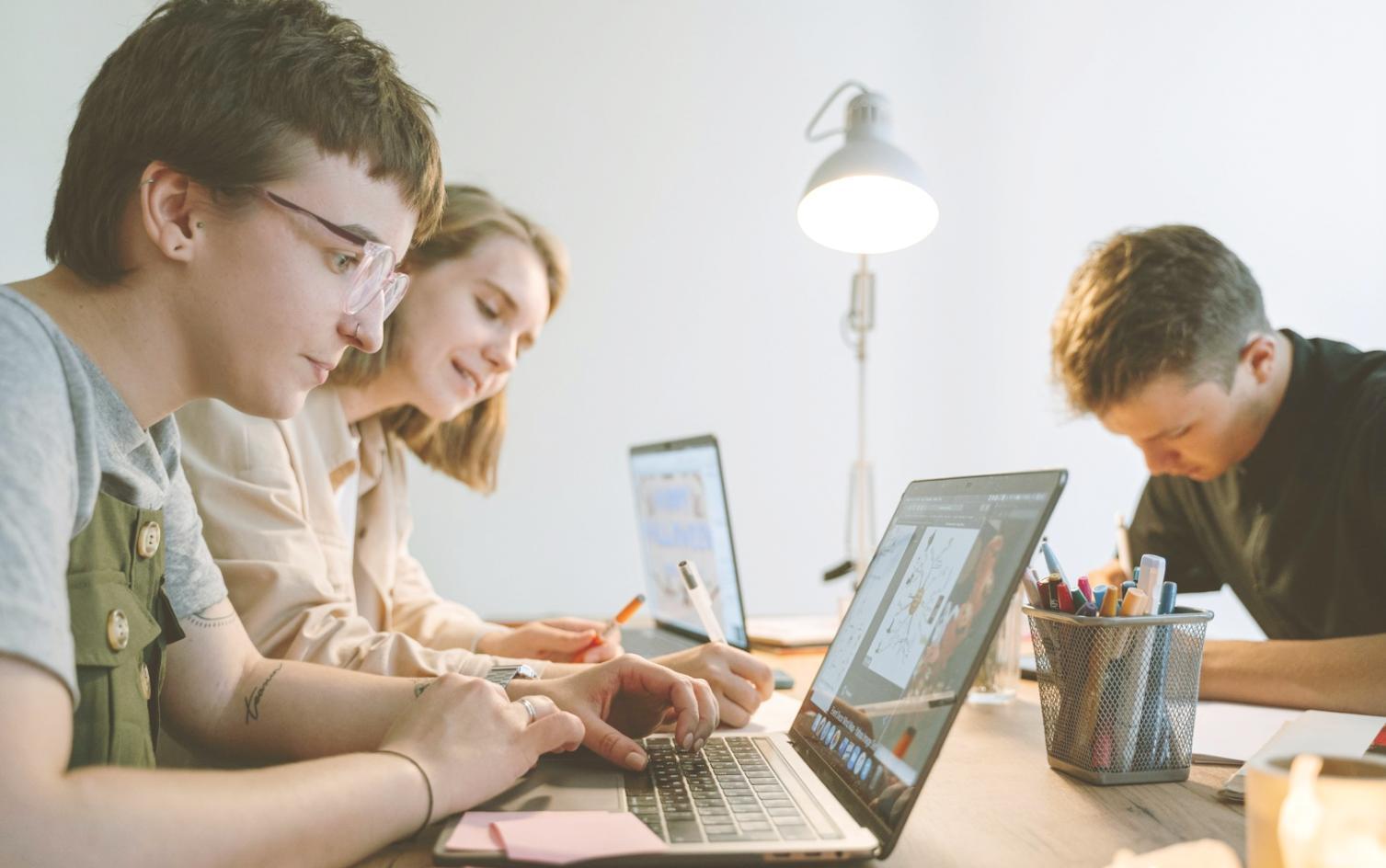 Mentorship meeting showcasing personalized guidance and support